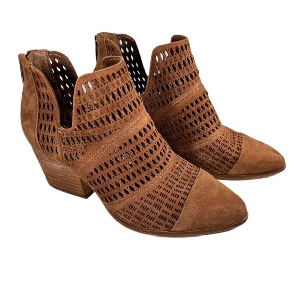 Vince Camuto Shoes - Vince Camuto Boots Womens Sz 7.5 Shoes Leather Ankle Booties Block Heel Pierced